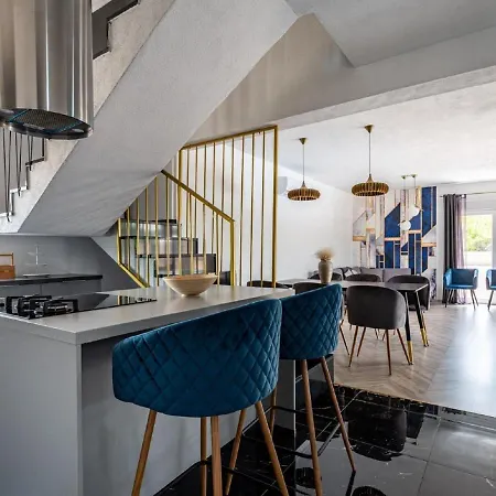 Villa Modern With Private Pool *