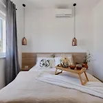 Villa Modern With Private Pool