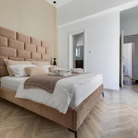 Modern With Private Pool * Stankovci