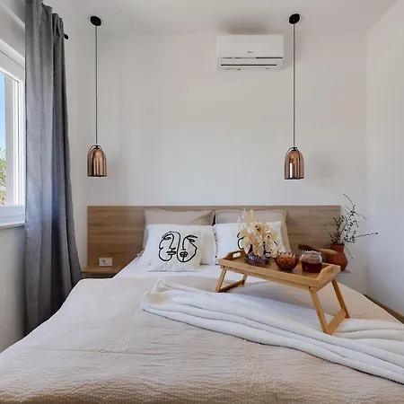 别墅 Modern With Private Pool