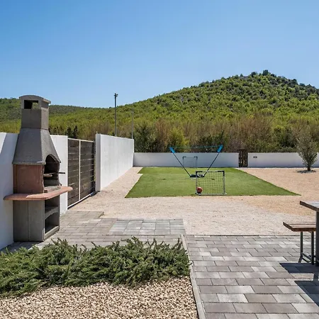 别墅 Modern With Private Pool