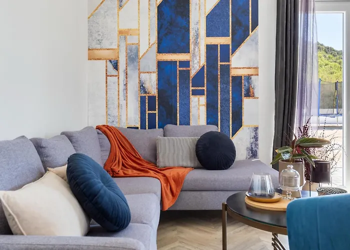 Modern With Private Pool