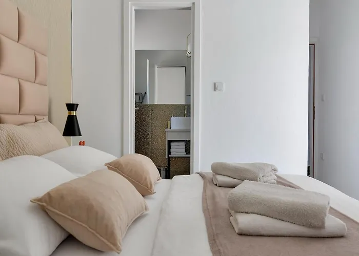 Modern With Private Pool